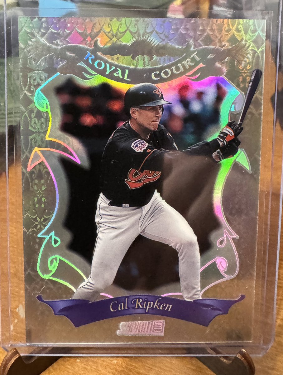 ripkenfan's tweet photo. @CardPurchaser Yes sir. One shiny one.๐
#Mailday #CalDay https://t.co/TpeOeTBaCE