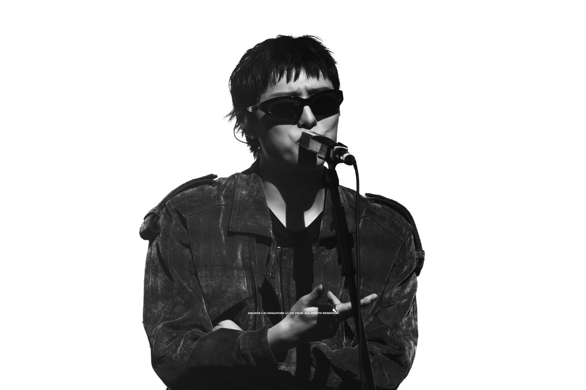 ᵒⁿ ʸᵒᵘʳ· tweet media