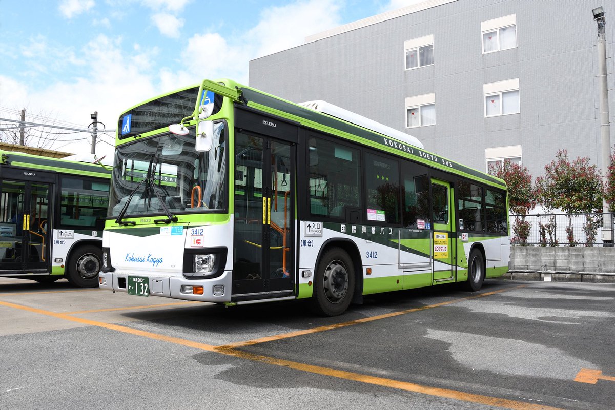 g_orca's tweet photo. いたばし観光キャラクターりんりんちゃんの車内装飾バスをデザインしました。車両番号3412（志村営業所）のバスはランダム運行。りんりんGOや区内路線バスのPR、公共交通利用促進を目的としています。
#板橋区 ✖️ #国際興業バス
#りんりんちゃん https://t.co/R02c4kEAYP