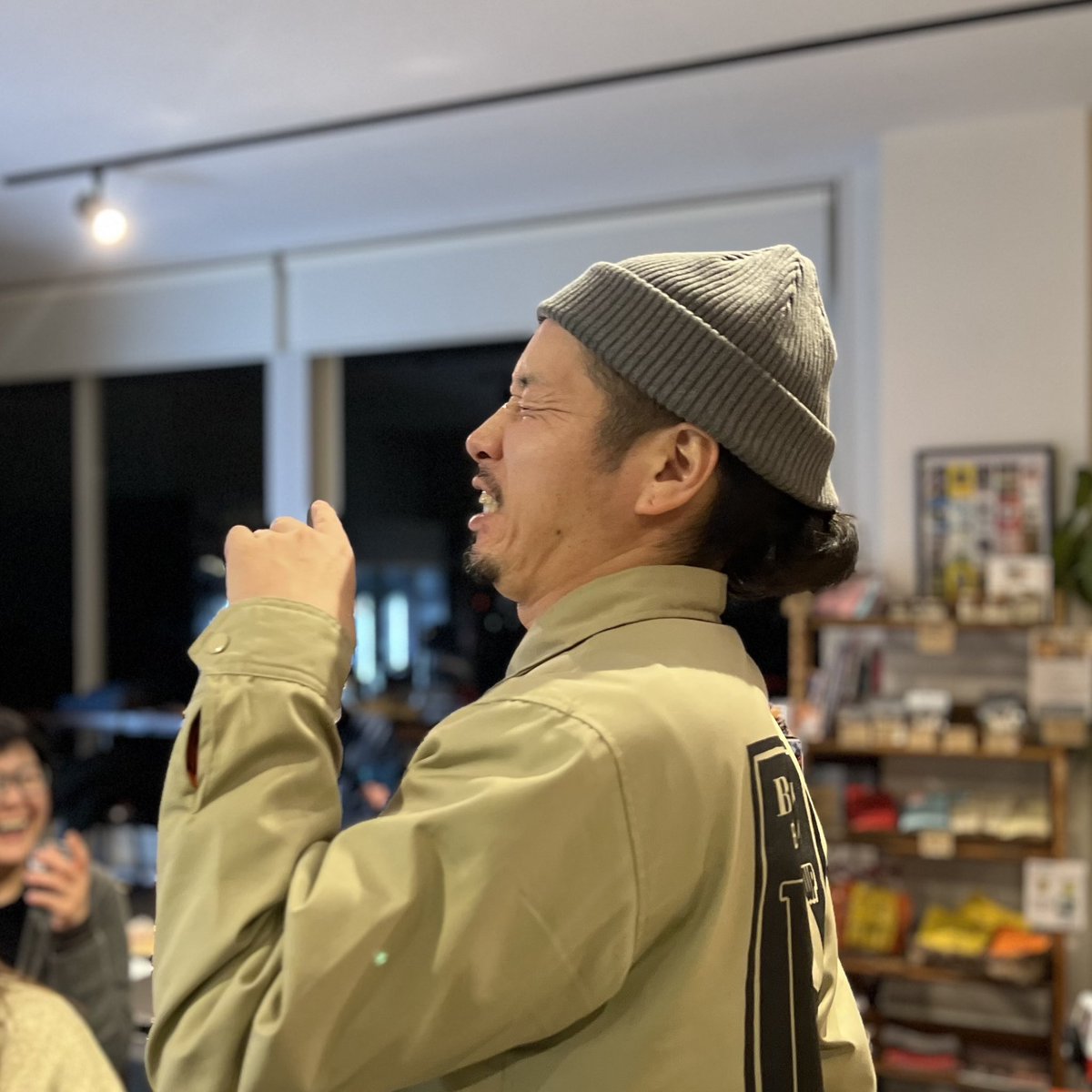 sanka_iwate's tweet photo. BrewBeast ＆ Green Neighbors Hard Cider
Double Tap Take Over

日時：4月25日（土）16時〜22時
BB高橋代表＆GNHC及川醸造長トークライブ：18時スタート
会場：Sanka
入場料：無料（会計キャッシュオン制）

待ちに待ったゴールデンウィーク最初の土曜日は、BBとGNHCがSankaをジャック！！

#岩手 https://t.co/DgtNUXChj4