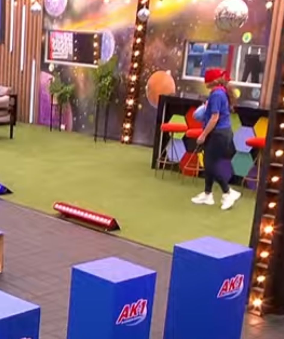 g𝛂ry 🫒 tweet media