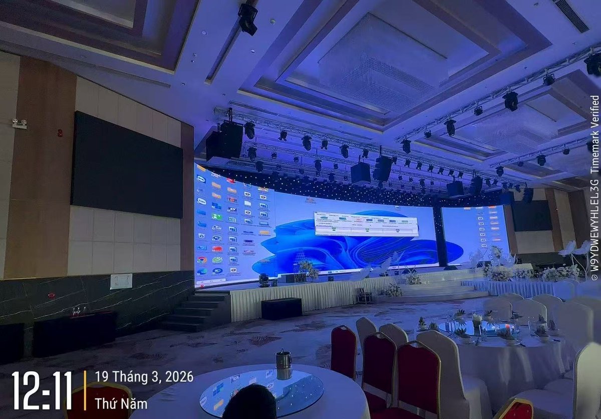 TracyHu16's tweet image. Ready go! 
Good event!
#Curved #Flexibled #COB #GOB #LEDdisplayscreen #ledpanel #ledvideowall #ledmodule #event #factory #manufacturer 
Waiting for your inquiry and orders, Call/WeChat/WhatsApp: 0086-18316843344