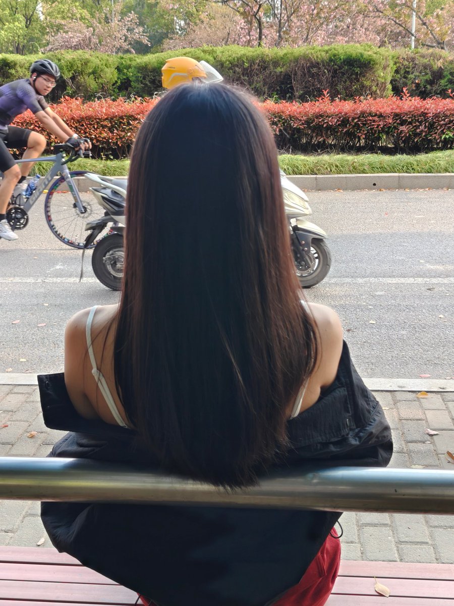 沉沦的人妻 tweet media