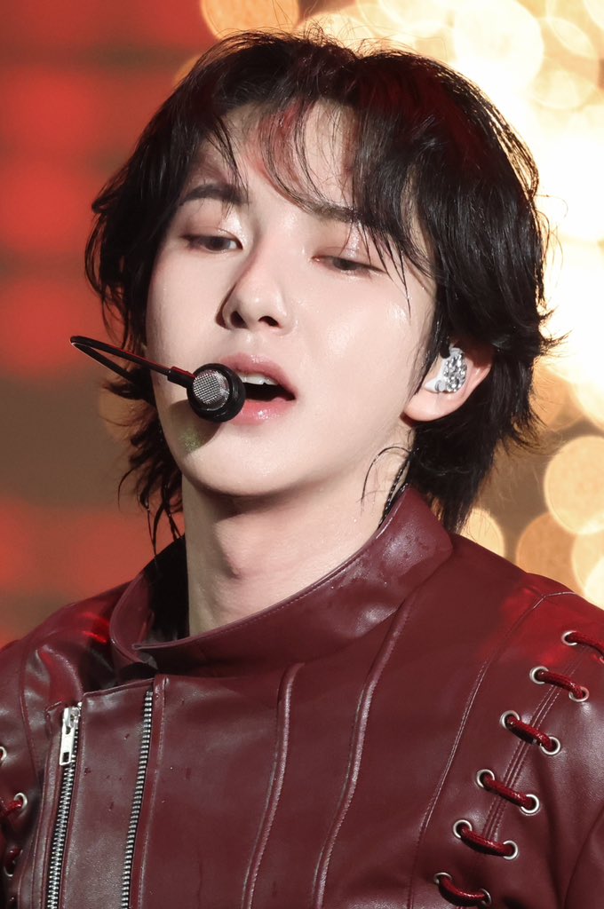 마레 tweet media