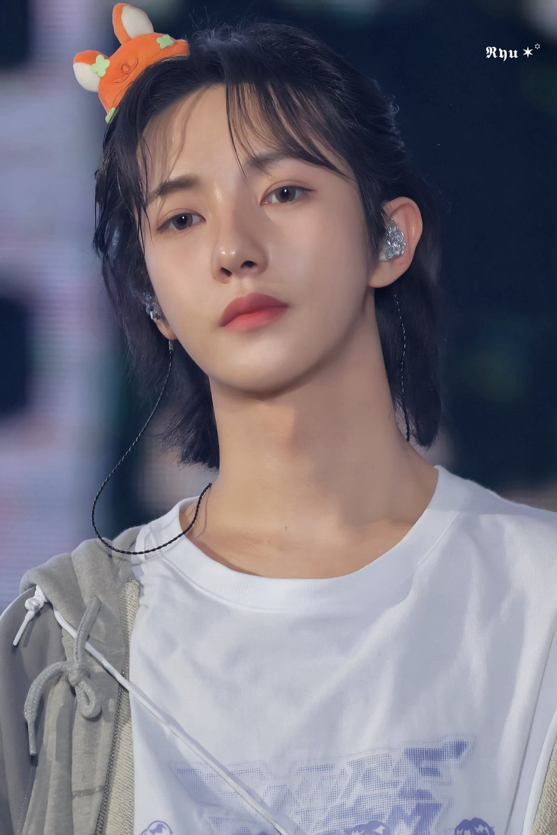 마레 tweet media