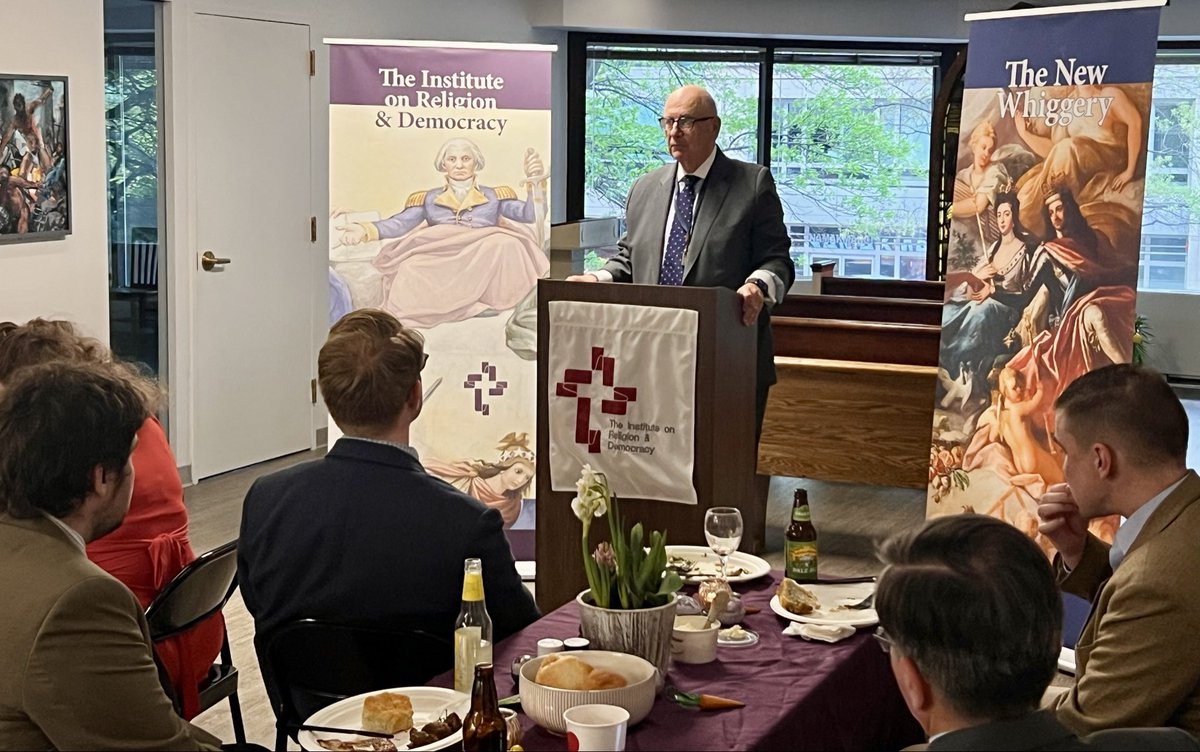 markdtooley's tweet photo. Our New Whiggery dinner featured Frank Buckley discussing his book “The Roots of Liberalism: What Faithful Knights and the Little Match Girl Taught Us about Civil Virtue.” @new_whigs @TheIRD https://t.co/jUPNneMvu7