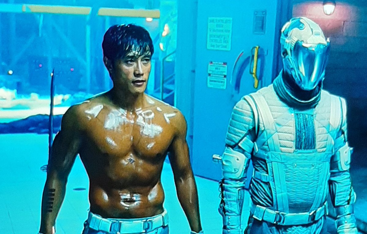 noknocwhosthere's tweet image. Yo viendo G.I. Joe 👀👀
#leebyunghun #StormShadow #GIJoe