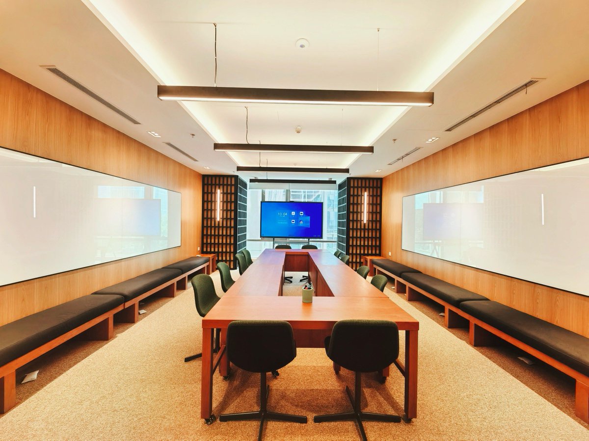 MuanKhan182628's tweet image. "Just wrapped up an insightful #ProjectManagement training! Learned agile frameworks, risk mitigation hacks, and collaborated with amazing peers. Grateful for the actionable takeaways to level up my workflow  #ProfessionalGrowth #Workshop"