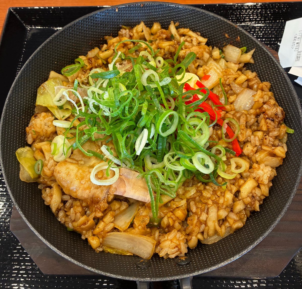 𝓽𝓸𝓶𝓸 tweet media