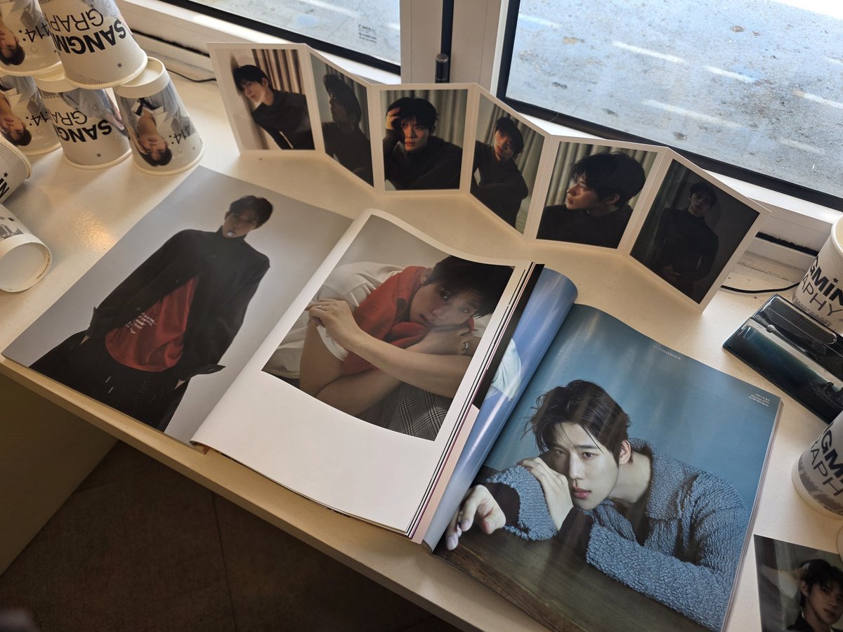 for_moonsangmin's tweet photo. 마지막날 오픈했습니다🌸
오늘도 나눔 하고있습니다!
문짝이분들 많이 놀러오세요💞
 
#SANGMINGRAPHY414
#HappySangminDay
 
#문상민 #MOONSANGMIN https://t.co/86gK1h4Wzm