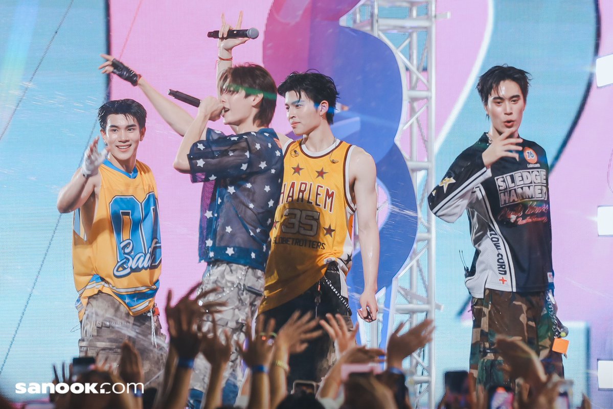 Sanook.com tweet media