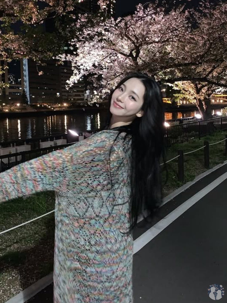 bxghouse's tweet photo. bxg! hi dari bambiries yg kemarin lovestagram 🌸 https://t.co/kZn9IDUfbI