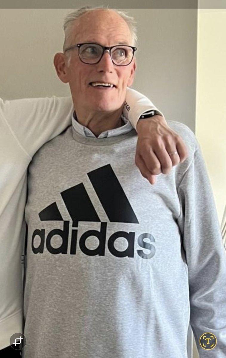 vester71 tweet media