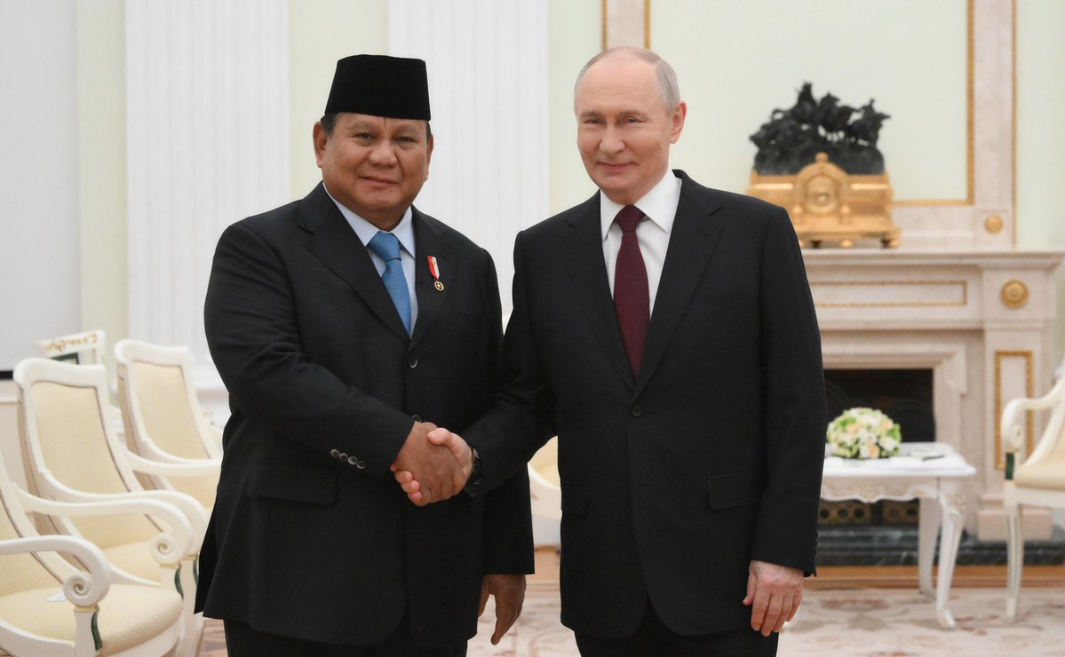 RusEmbJakarta's tweet image. 🇷🇺🇮🇩 Presiden Federasi Rusia Vladimir #Putin bertemu dengan Presiden Republik Indonesia Prabowo @prabowo Subianto di Moskow, Senin (13/04/2026).