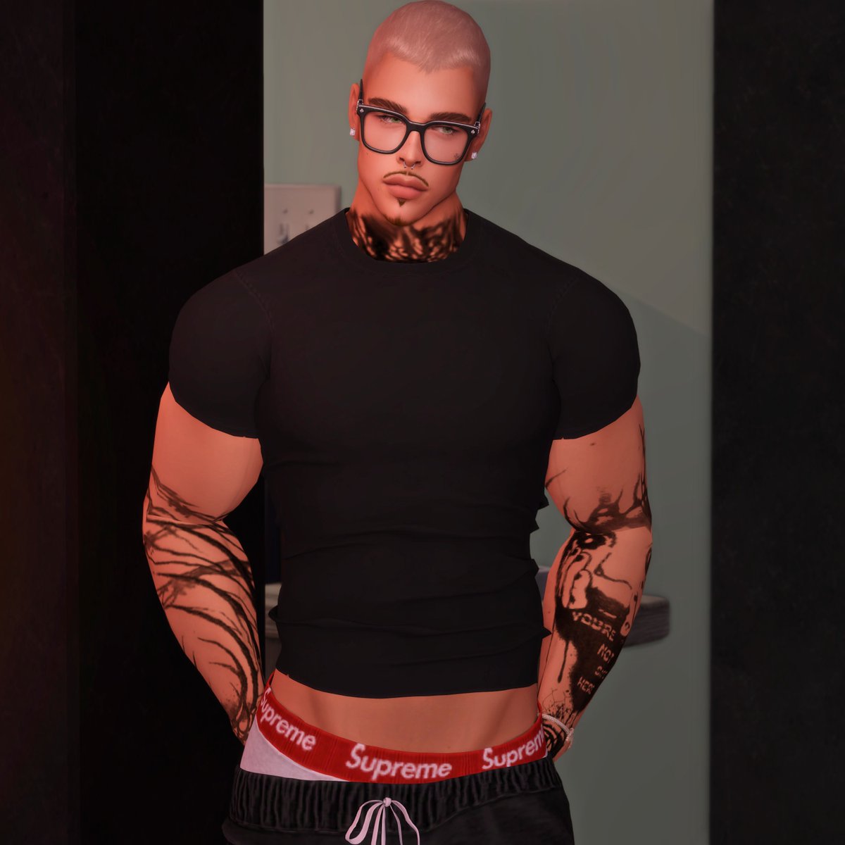 koiannasims's tweet image. baldie