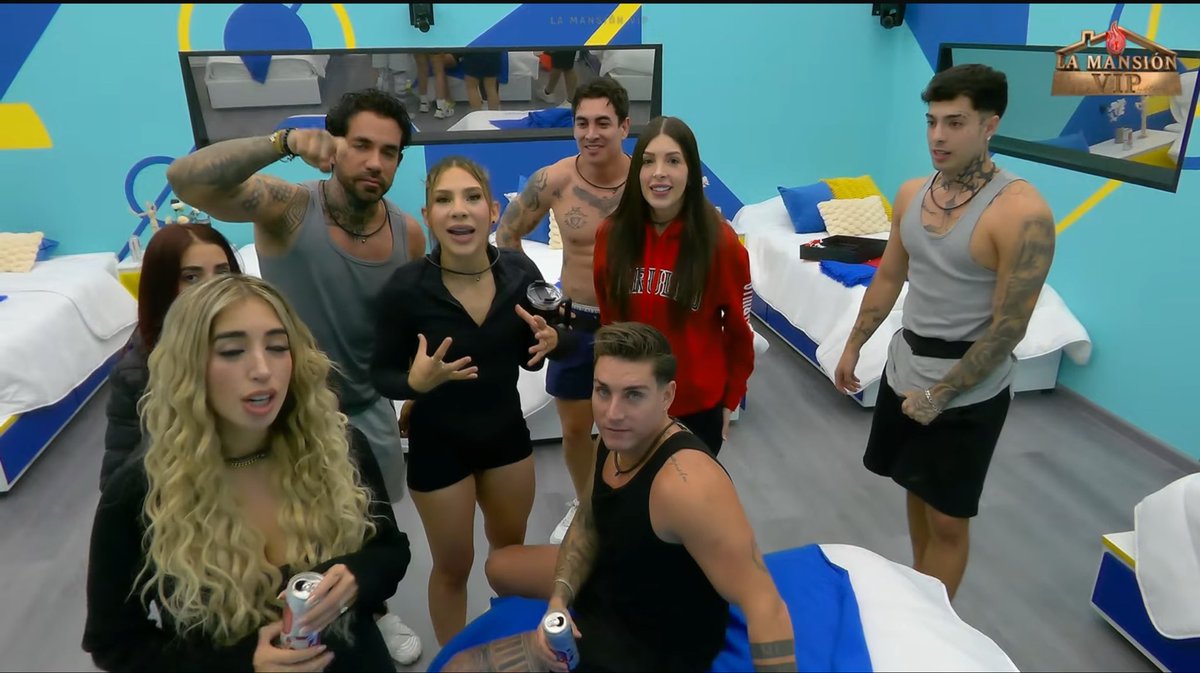 katerina tweet media