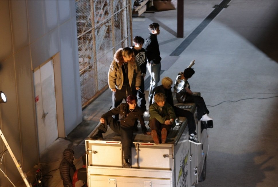 홈레이스 아카이브 tweet media