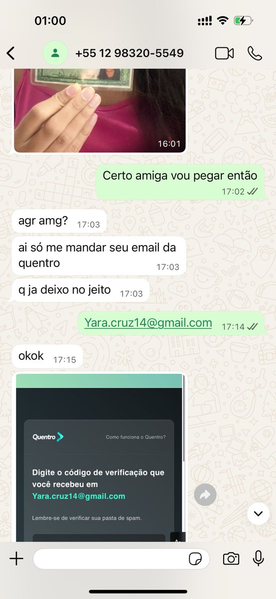 IaraKwon's tweet photo. @thvlari_ E o mesmo número dessa conta que tá vendendo, e me passou golpe, me mandou foto de documento e dela segurando documento (imagino que não é dela e sim de outra pessoa) ainda perguntei sobre o pix não estar no nome dela + https://t.co/pdoqGHOSIa