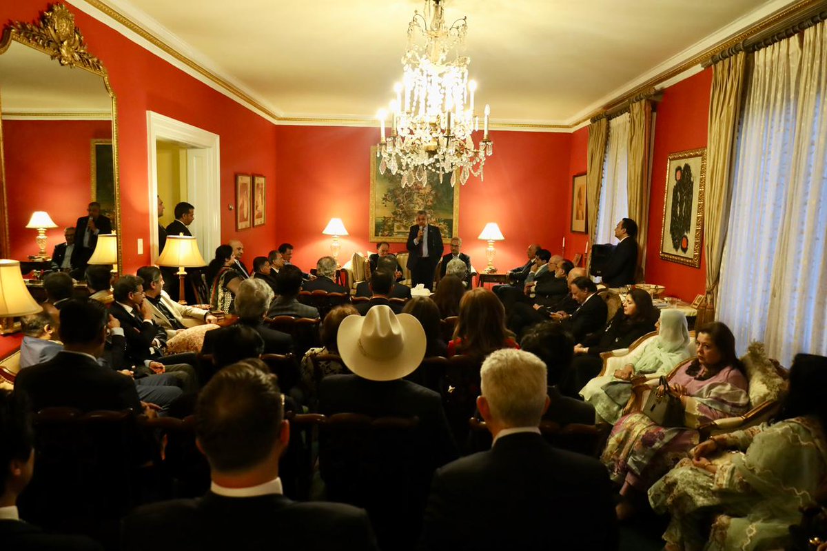Financegovpk's tweet photo. Finance Minister Senator Muhammad Aurangzeb attended a dinner hosted by Pakistan’s Ambassador to the United States, H.E. Mr. Rizwan Saeed Sheikh, in Washington, D.C. https://t.co/RijMlnvbDc