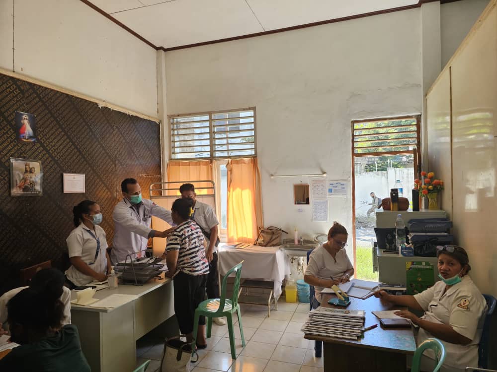 El Dr. Rogelio Garcés, Esp. Endocrinología, desarrolla su labor asistencial en el abordaje integral de pacientes con trastornos del sistema endocrino, brindando una atención basada en la evaluación clínica, el seguimiento y la individualización de cada tratamiento. #HNGV #BMCTL