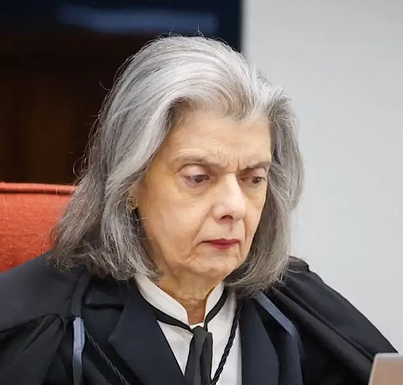 Ale Pavanelli tweet media