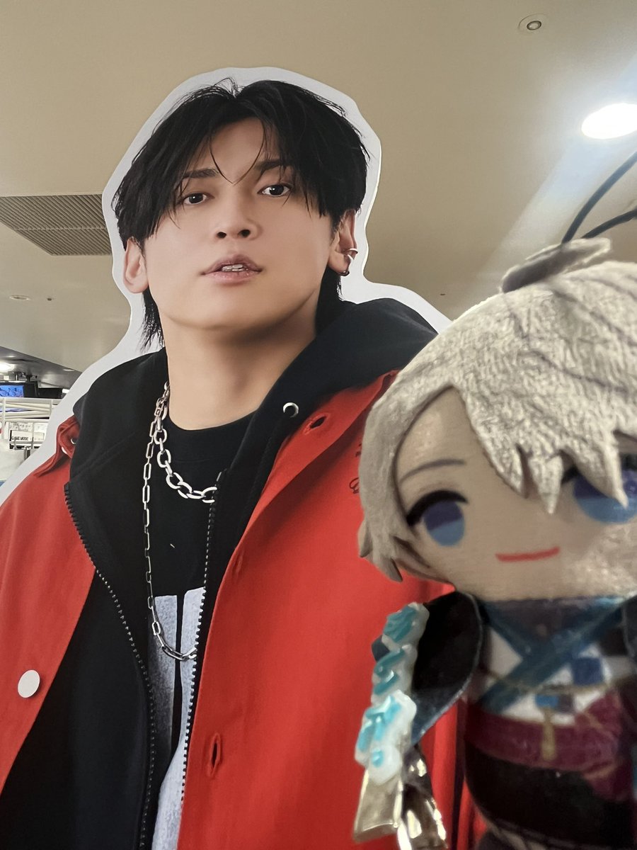 あやなつ tweet media