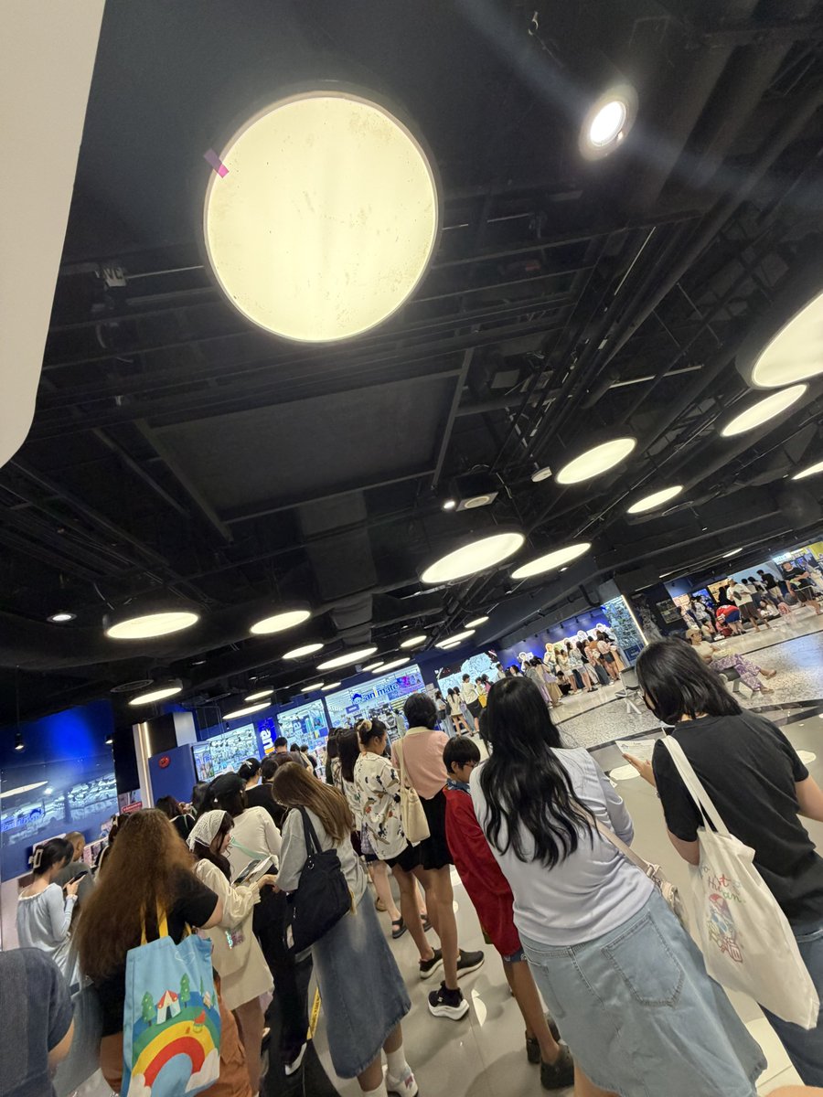 เจนมวาเลยดิ 💛🐣 tweet media