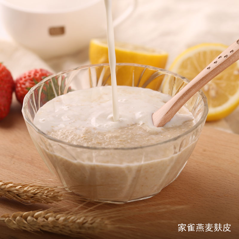 tryllmatik's tweet image. "Morning pick-me-up: Oatmeal with fresh berries + a drizzle of honey  Nothing beats cozy, nutrient-packed starts! #BreakfastVibes #HealthyEats"