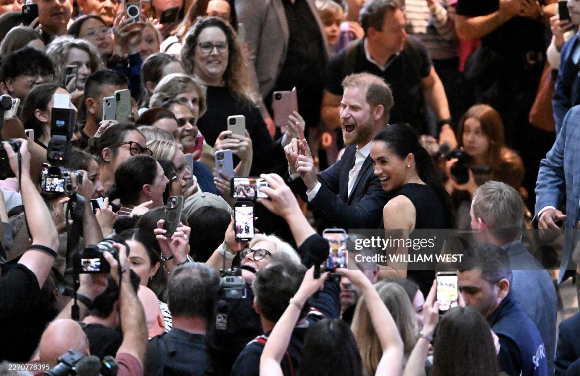 Myra 🖤 tweet media