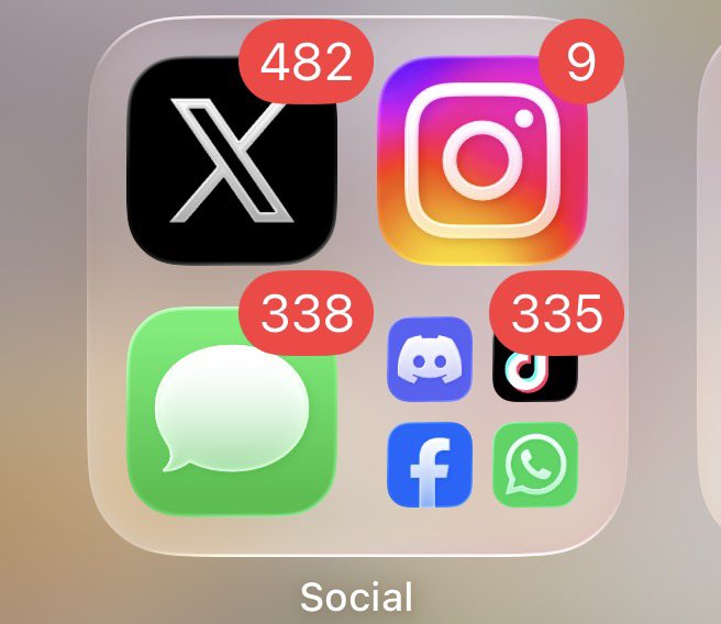 metaphysics enjoyer tweet media