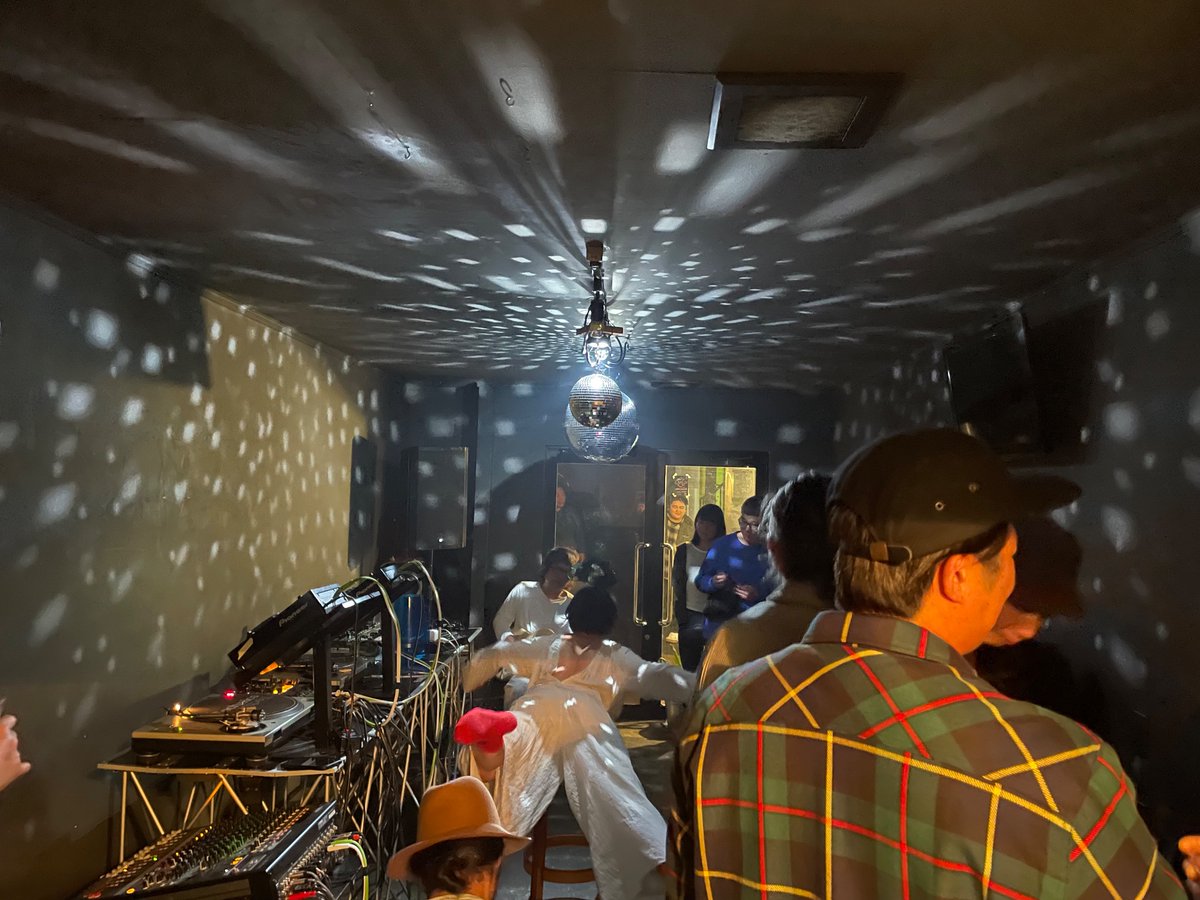 ＬＵＸ / pheme tweet media