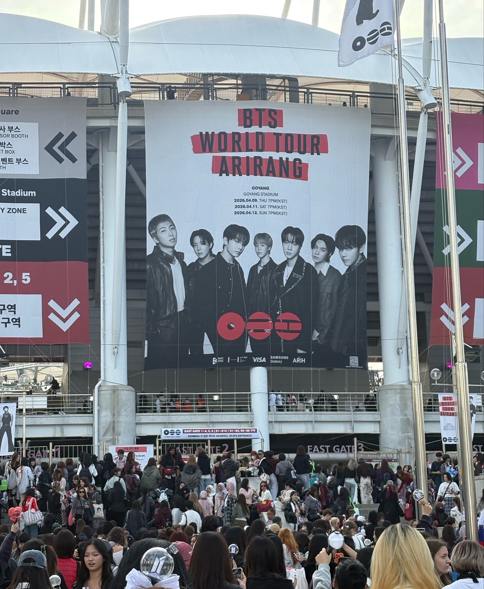 一生の中で、人生レベルで自分を変えてくれるアーティストに出会えて、同時代を生きられるって幸せだと思った。