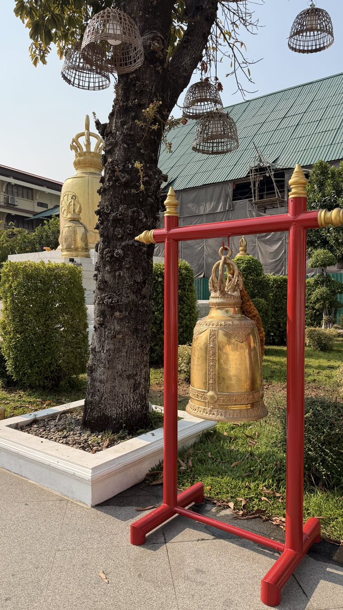 BenzBencc's tweet image. ปีใหม่ไทยแวะมาตีระฆังคุณ CEO จักรินแล้วว เฮงๆปังๆทั้งศลป.ทั้งฟค.เลยน้า สาธุๆๆ🙏

#Jackie25thEchoesOfFame
#JackieJackrin 
#OTH_Ent
#OnTheHorizon