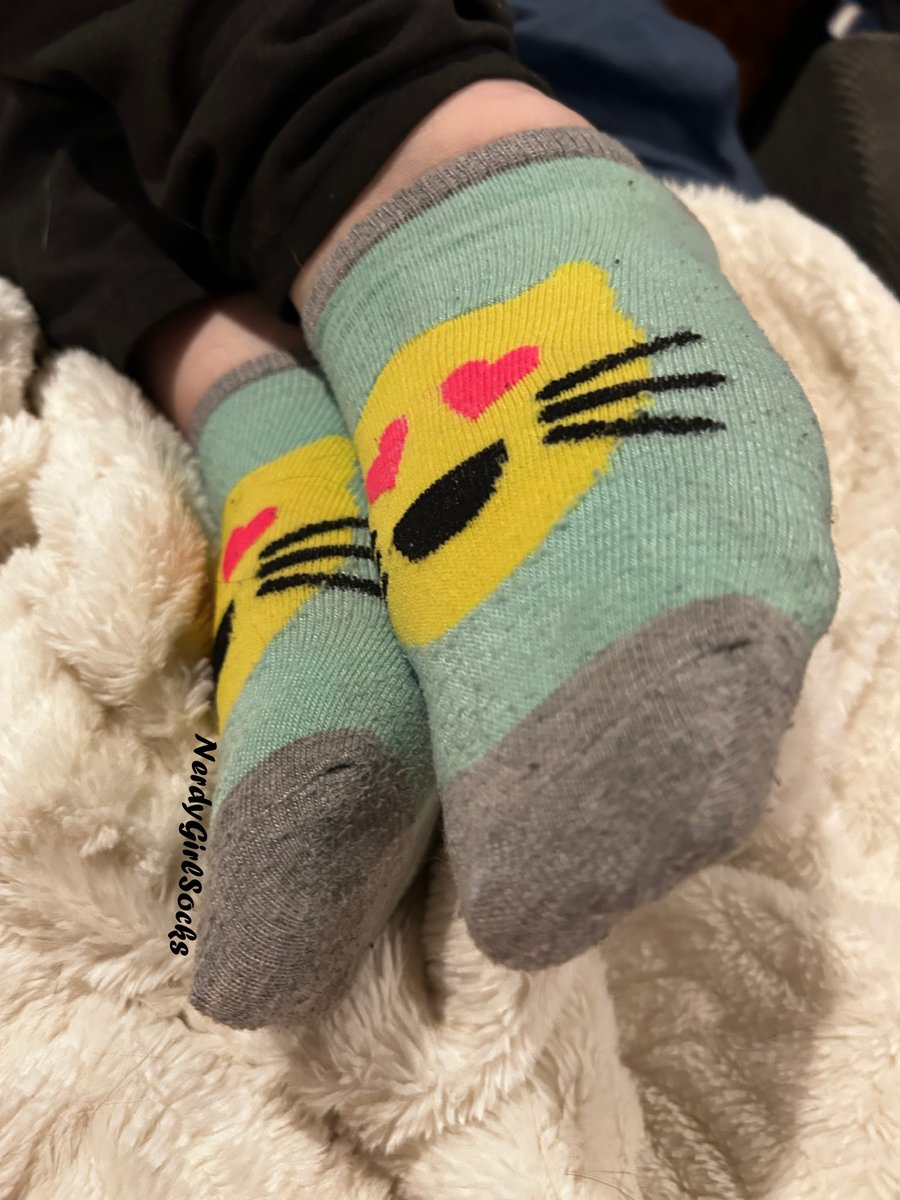 NerdyGirlSocks's tweet image. What do you guys think of these socks?
What if I told you there was a full 3 minute video coming out with them soon? 😏
#socks #cutesocks #dirtysocks #wornsocks #smellysocks