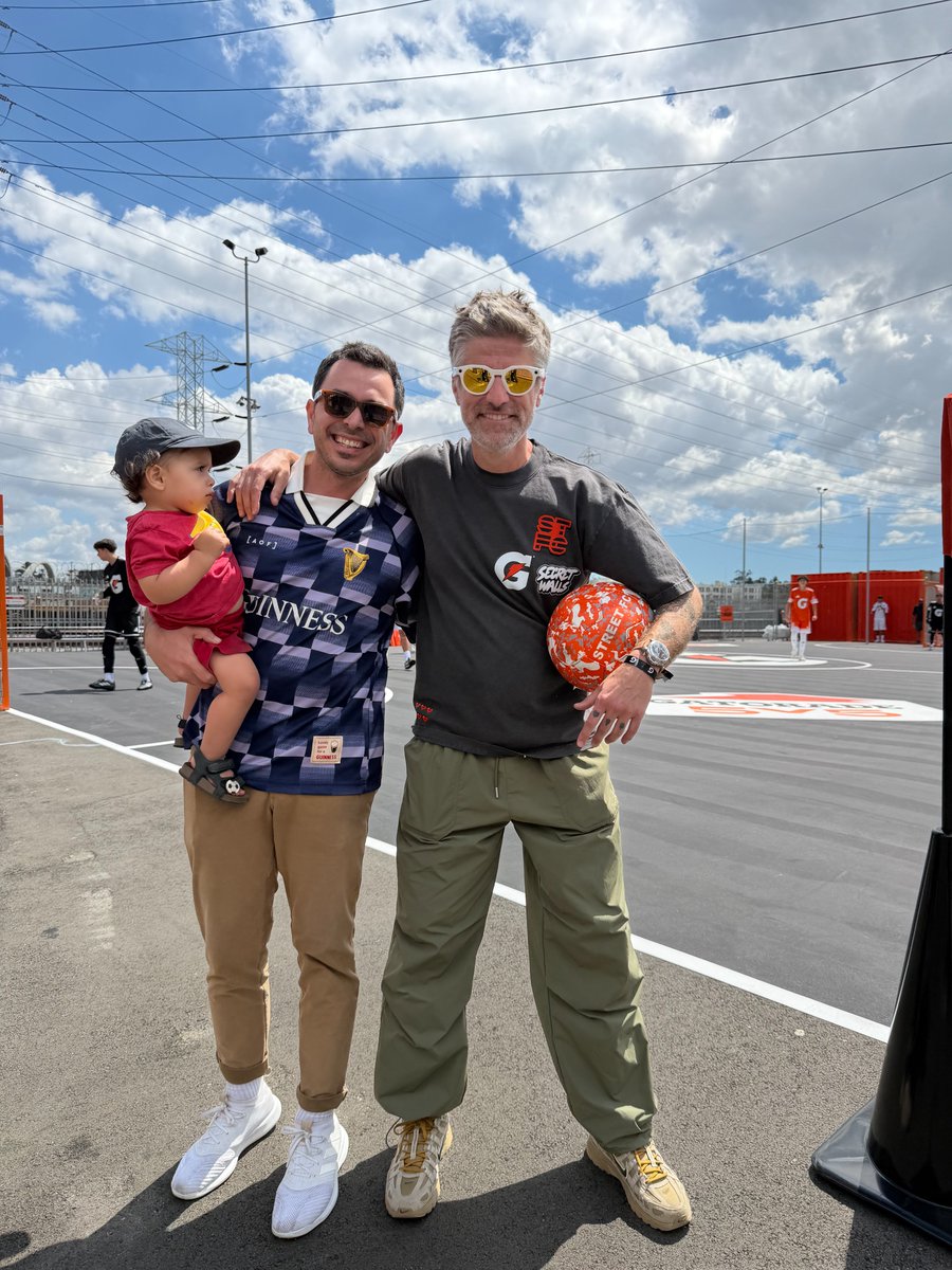 orhan_reeplayer's tweet photo. @StreetFC x @Gatorade 5v5 in LA was a good one.
We powered the field with @ReeplayerHQ AI Capture for 16 straight games. Part of a global tournament with 151,000+ players across 22 countries. Winners head to Hungary for the Champions League Final. Pretty special.

More coming 🌍🏆