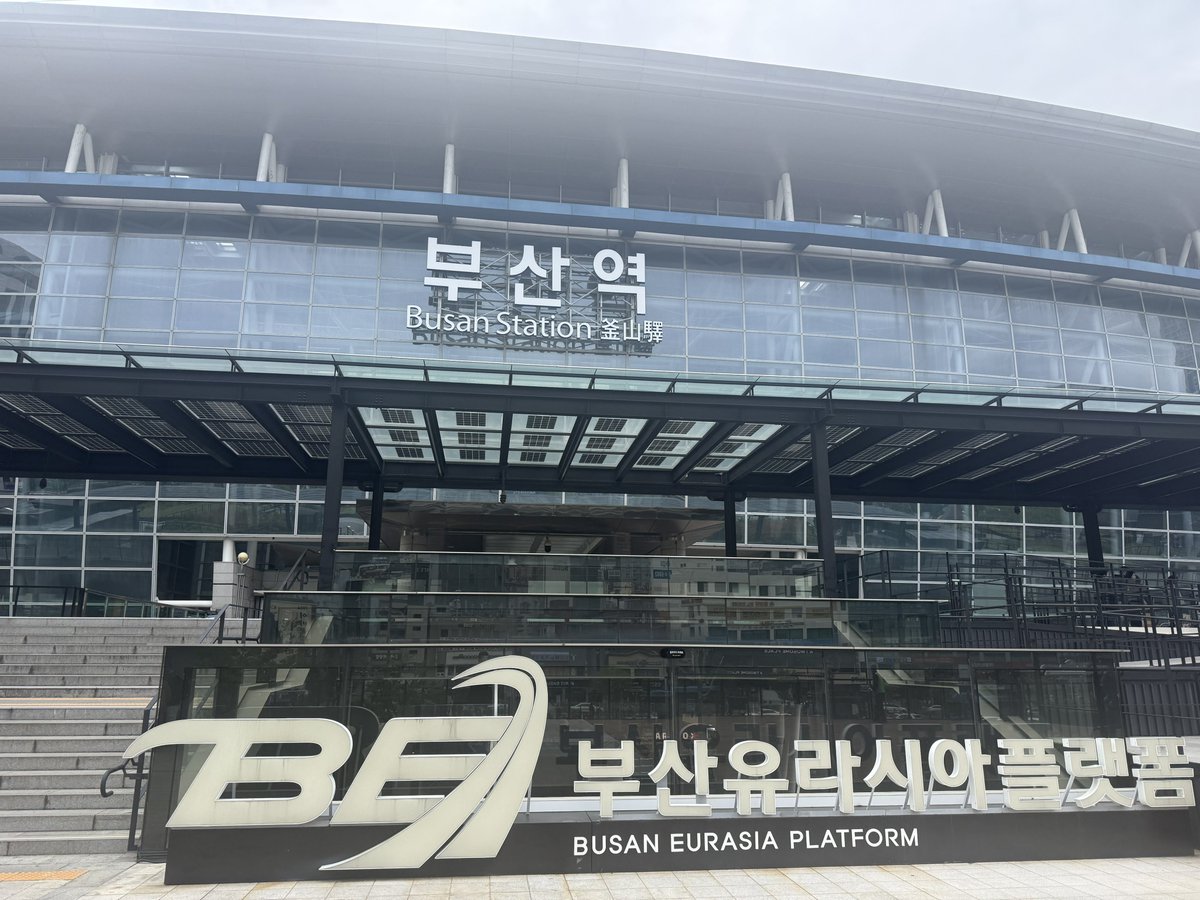 식식 シク tweet media