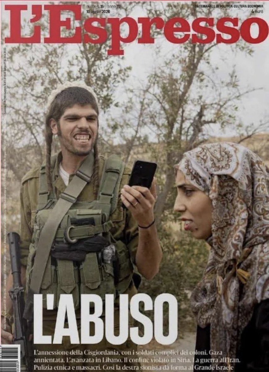 ahmetyesiltepe's tweet photo. İtalyan dergisi L'Espresso'nun kapak fotoğrafı olarak yayınladığı görselin görüntüleri ortaya çıktı..

L'Espresso: 
“Büyük İsrail, sivillerin katledilmesi üzerine kuruldu.”

Başlık : YETKİ İSTİSMARI  

Askerin yüzünün yarattığı etki İsrail nezdinde o denli hassas bir noktaya temas etti ki, 
İsrail devleti müdahale ederek bunun yayılmasını / yayımlanmasını 
“antisemitizm” kategorisine almak durumunda kaldı.