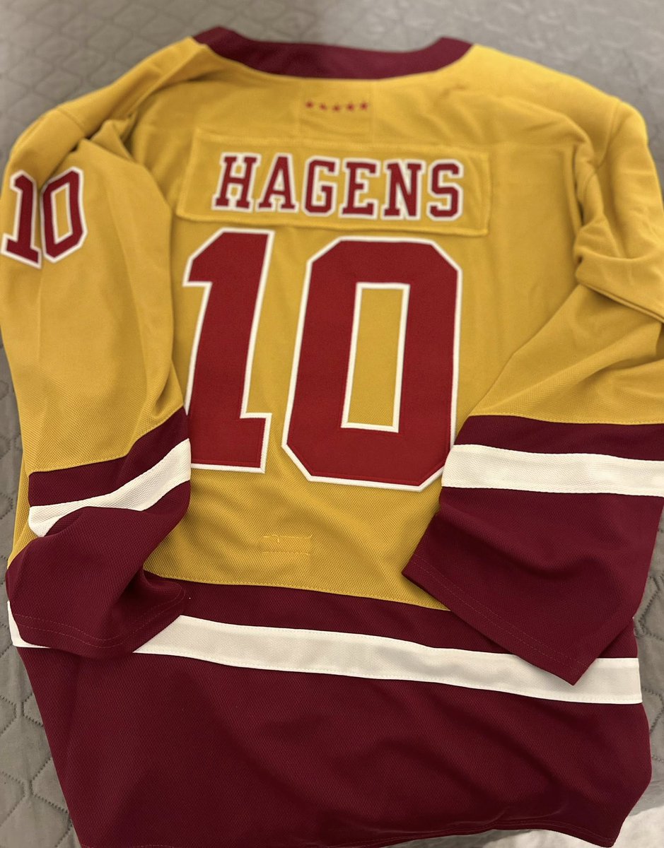 NBSportAddicts's tweet image. THE GOLDEN BOY OF CHESTNUT HILL. 🦅🥇
The future of hockey just got the premium gold treatment.
Cop the exclusive James Hagens Boston College Gold Jersey before it sells out.
ORDER HERE: nebnation.com/products/james…
#JamesHagens #BostonCollege #BCEagles #CollegeHockey #Hagens4