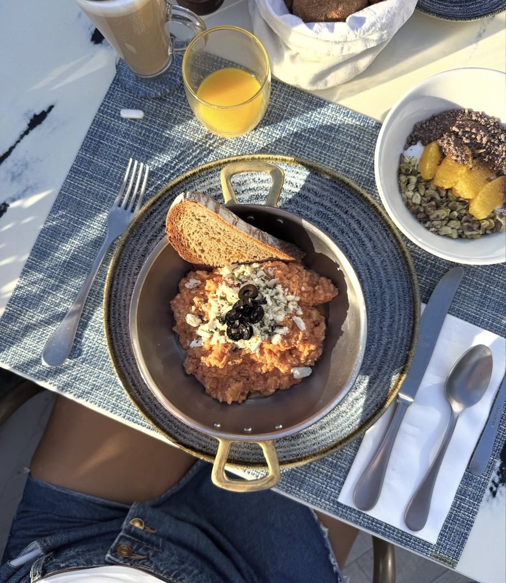 lisa_buckwitz's tweet image. Stole all the sun today 😌💖

#recharge #athlete #shorttrip #timetorelax #bikini