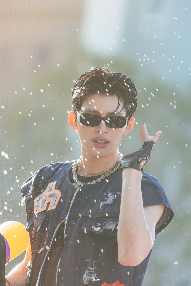 จริตมันได้ ,,

#KingPowerSongkran2026 
#SuperFluid2026xPondPhuwin 
#ppnaravit