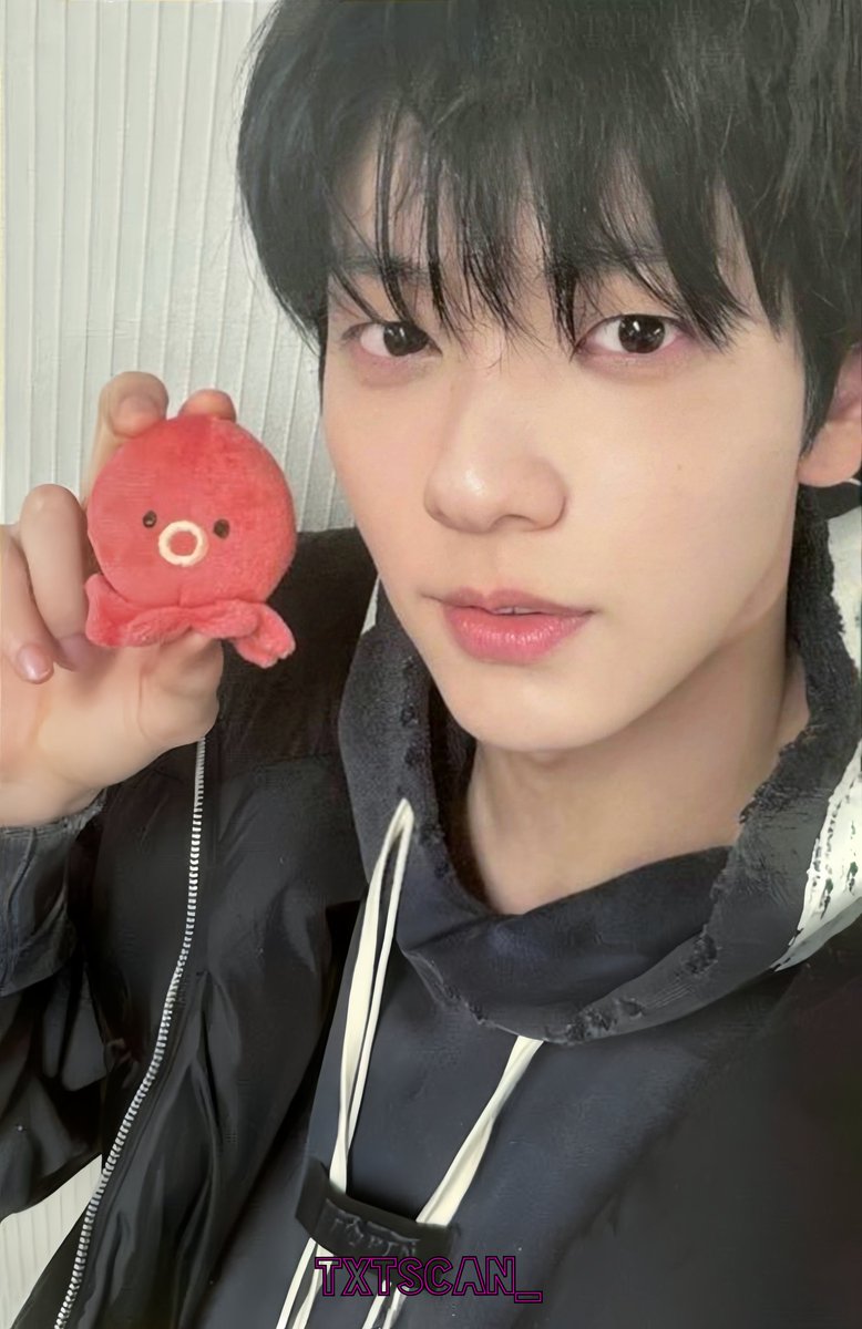txtscan_'s tweet photo. 🩷PHOTOCARD SCAN🩷
7TH YEAR: A Moment of Stillness in the Thorns

▪️LIMITED PHOTOCARD – JP EXCLUSIVE (STANDARD VERSION)

#SOOBIN #YEONJUN #TOMORROW_X_TOGETHER https://t.co/FhDLNAiMb2