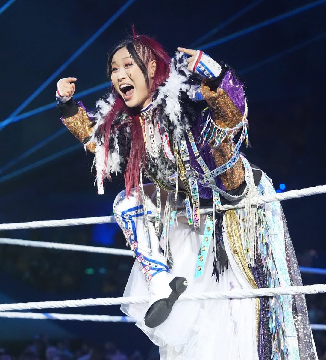 Roman Reigns SZN 💥 tweet media