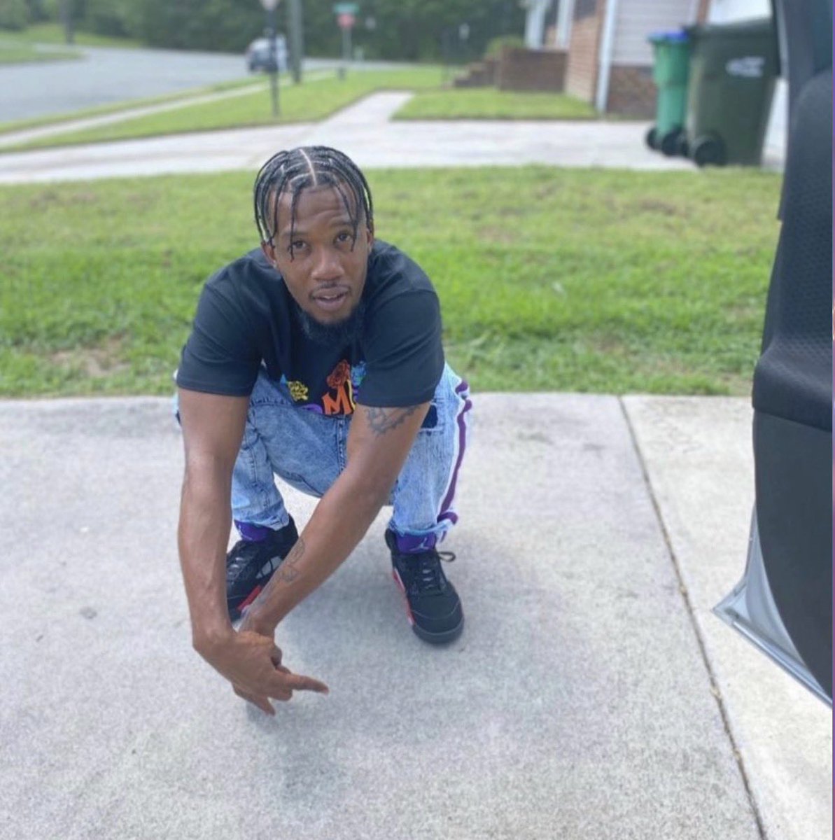 Chief J. StrongBlunt tweet media