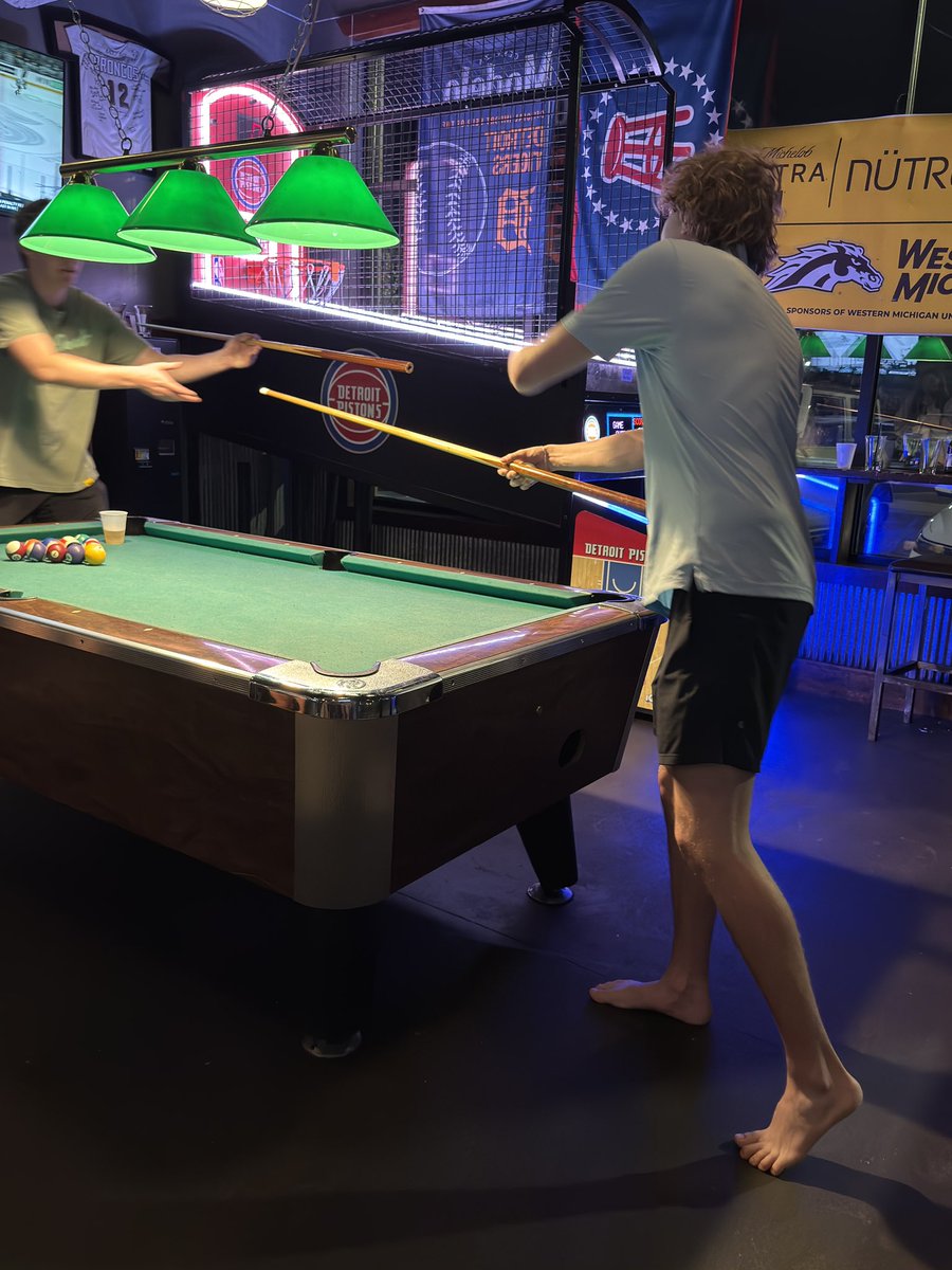 EvanGetsFreaky's tweet image. Grounding #frenchbread