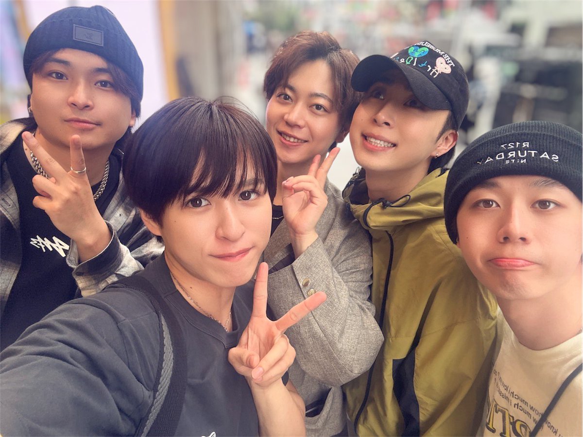 横山統威 tweet media