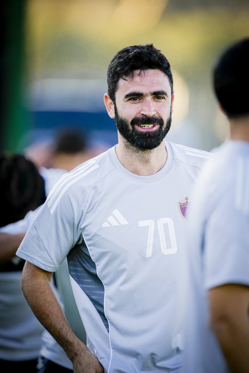 مستشار غروس tweet media