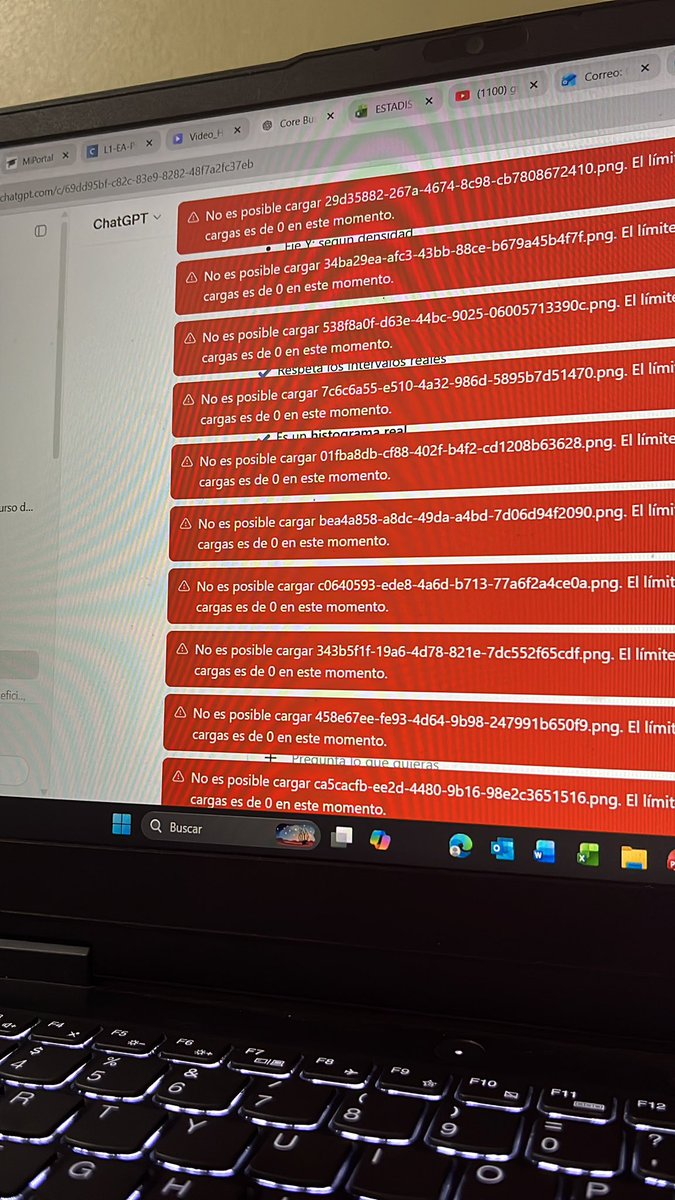 Alex00878520's tweet photo. 😭😭 https://t.co/epmTFBShlo