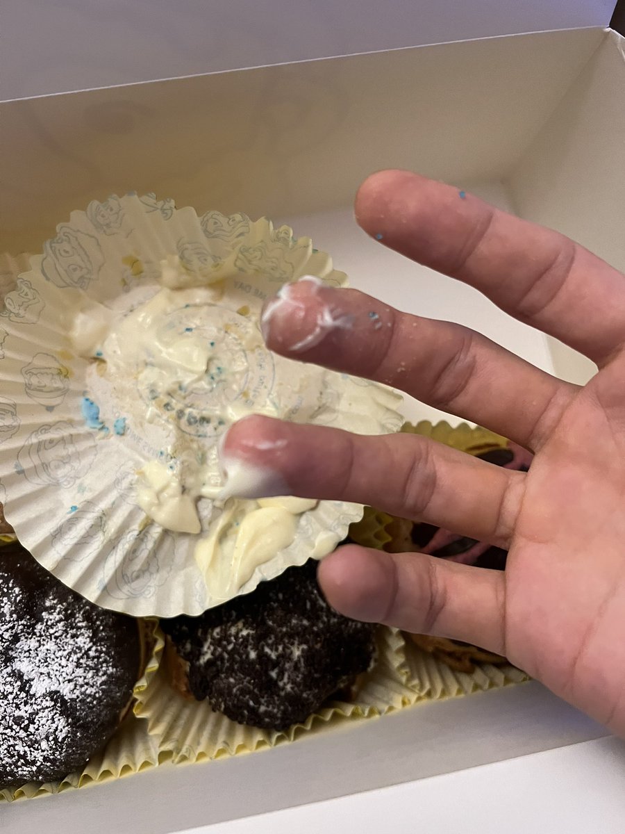 fobm4ster tweet media