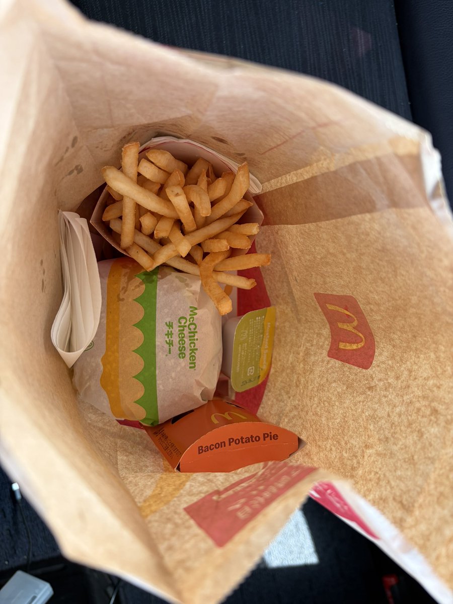 まお²やで🃏 tweet media