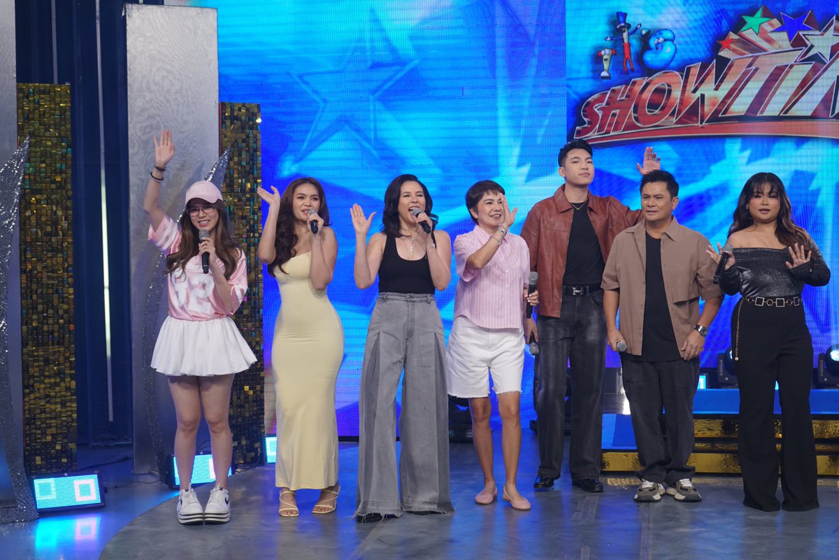 It's Showtime tweet media